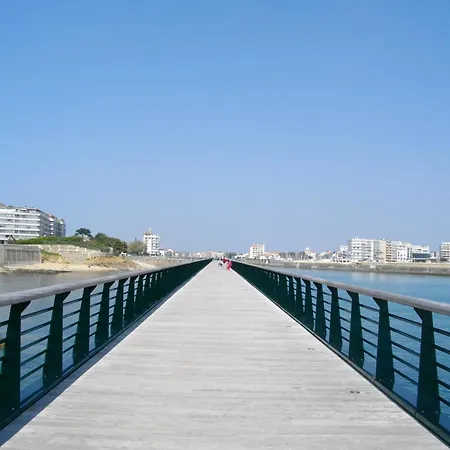 Maison De Pecheur Moderne Avec Terrasse, Proche Et Commerce - Barbecue - Wifi Gratuit - Fr-1-92-950 Feriehus Les Sables-dʼOlonne