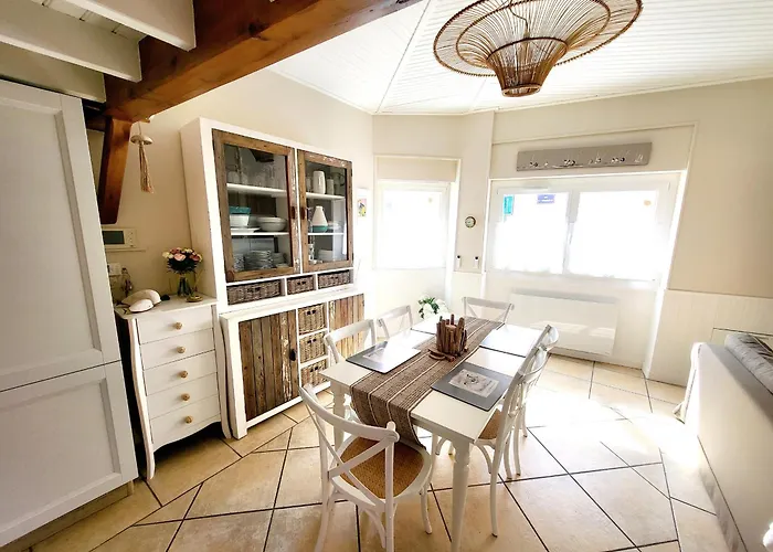 Maison De Pecheur Moderne Avec Terrasse, Proche Et Commerce - Barbecue - Wifi Gratuit - Fr-1-92-950